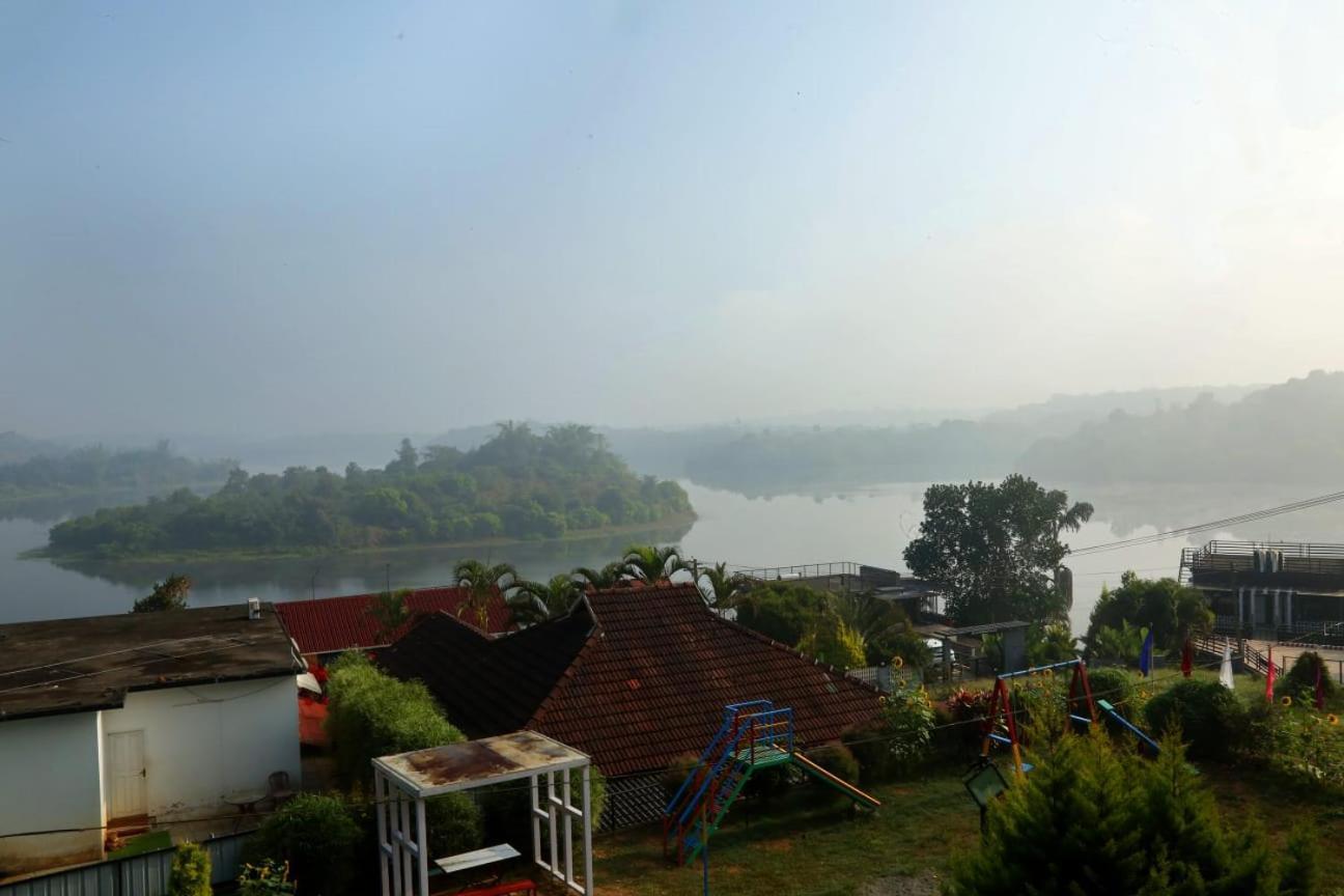 Hotel Karapuzha Water Scapes Wayanad Esterno foto